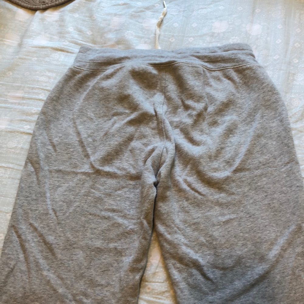 Calvin Klein sweats - Picture 5 of 5